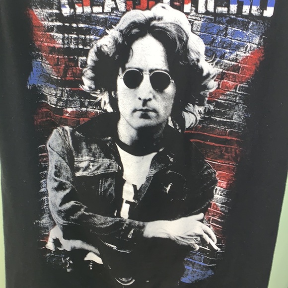 John Lennon T-shirt - Picture 2 of 5